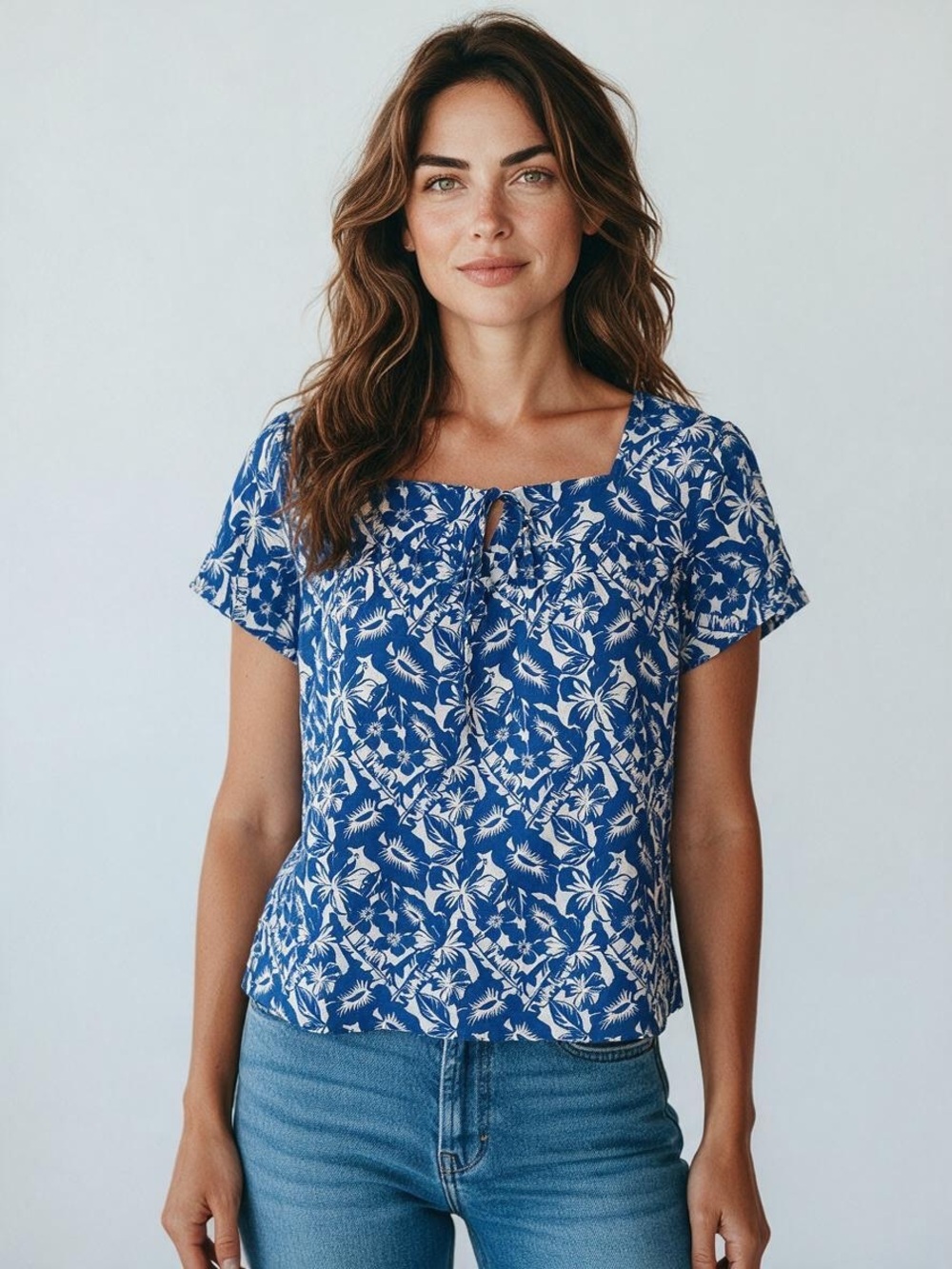 LOFT Outlet Tropical Tie Neck Top NWT | Small • Blue White • Puff Sleeve